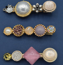 Load image into Gallery viewer, Pink and pearl hair clip
