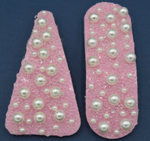 Load image into Gallery viewer, Pearl Hairclips
