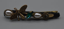Load image into Gallery viewer, Bee Hair Clips
