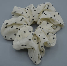 Load image into Gallery viewer, 4 Piece Scrunchie Set
