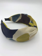 Load image into Gallery viewer, Fabric Headband
