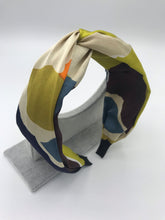 Load image into Gallery viewer, Fabric Headband
